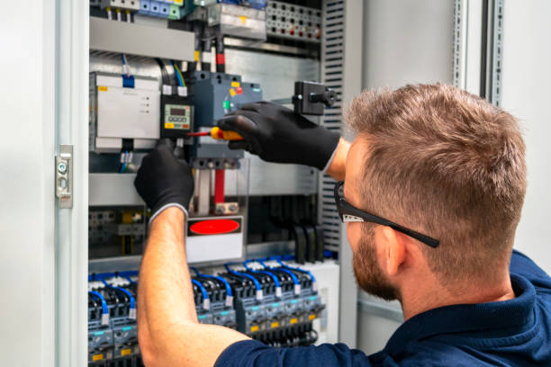 Best Affordable Emergency Electrician  in Shirley, NY